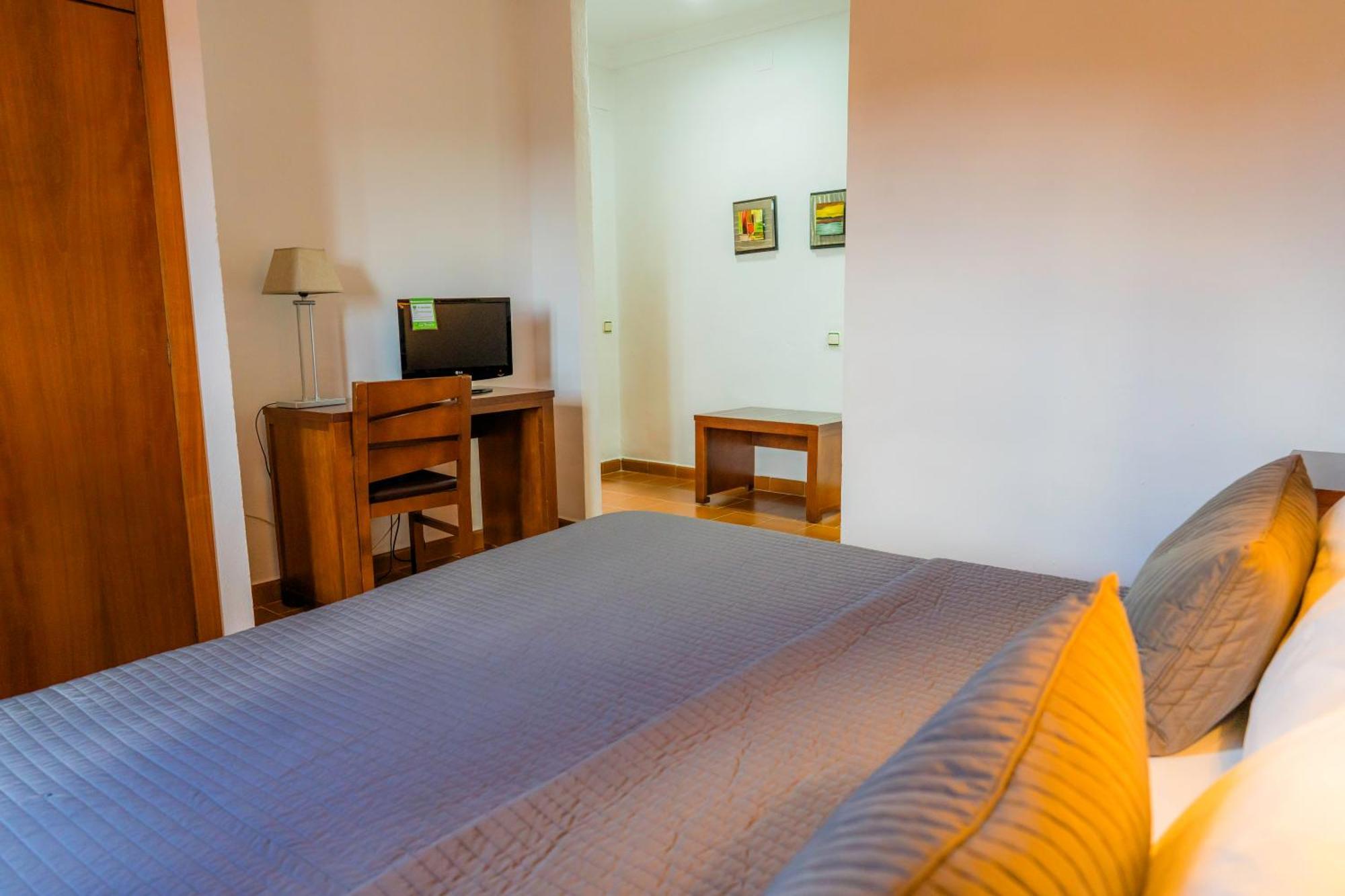 Complejo Los Veneros Santa Ana La Real Номер фото