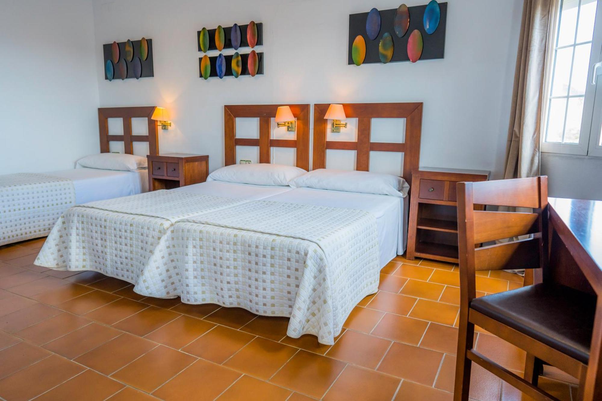 Complejo Los Veneros Santa Ana La Real Номер фото