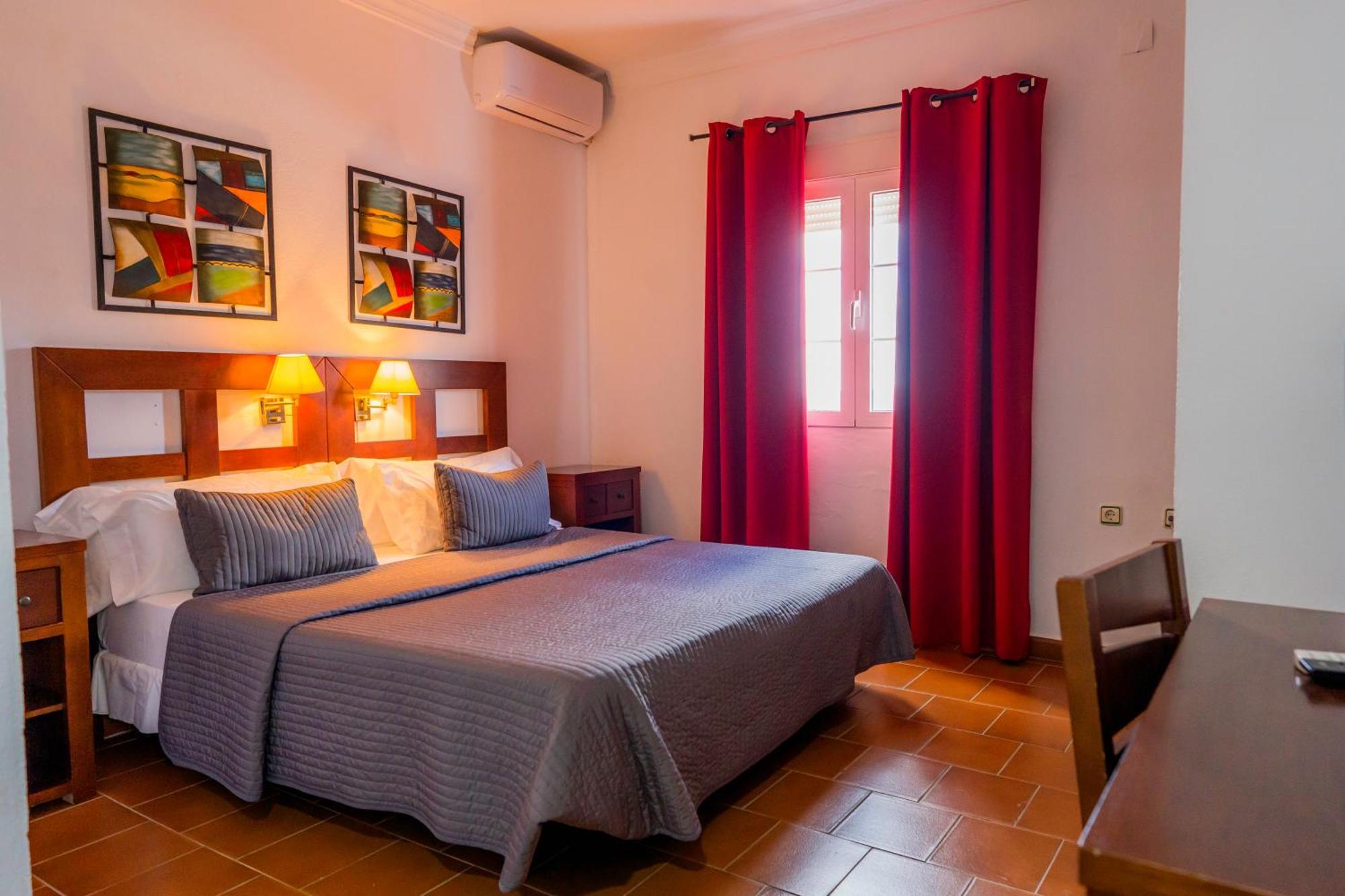 Complejo Los Veneros Santa Ana La Real Номер фото